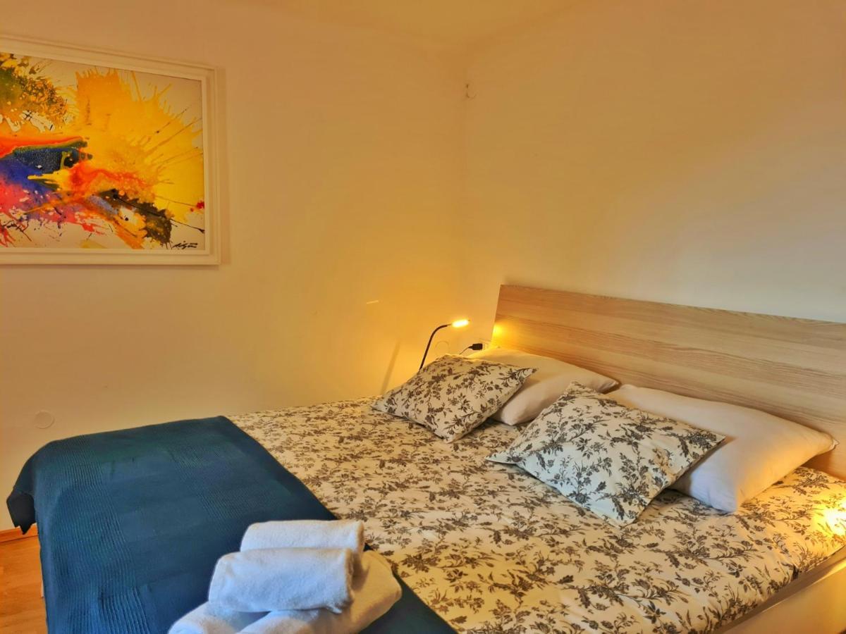 Smilje 2 Leilighet Rovinj Eksteriør bilde