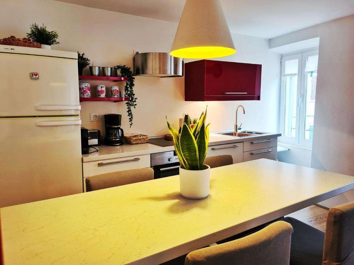 Smilje 2 Leilighet Rovinj Eksteriør bilde